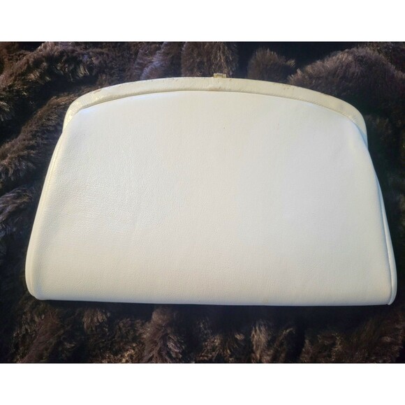 Classic Vintage 60s Whte Hinged Clutch Mod GoGo Bridal Handbag With Chain - Picture 3 of 15